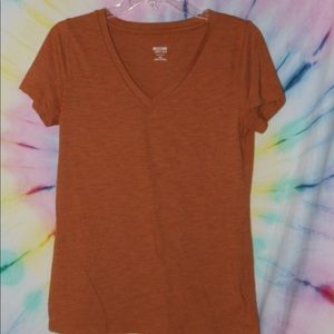 Basic V Tee BUNDLE (offer💕)